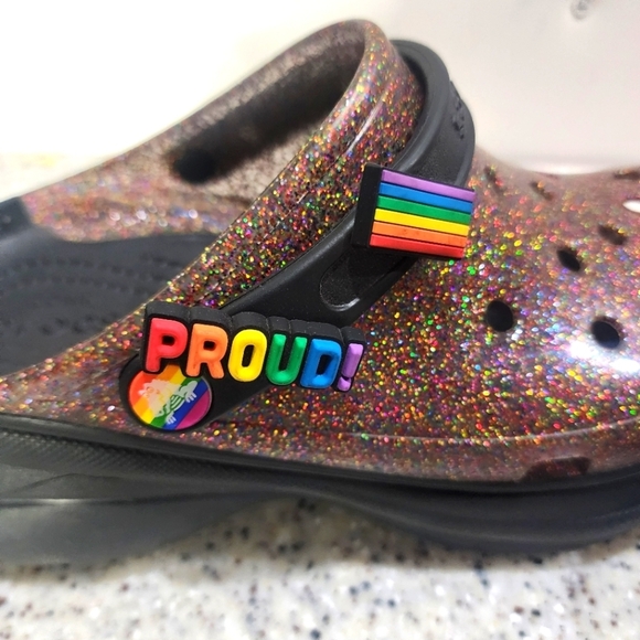 CROCS Classic Bae Pride Translucent Glitter/Rainbow Platform Clogs  Size 9 - Picture 6 of 9
